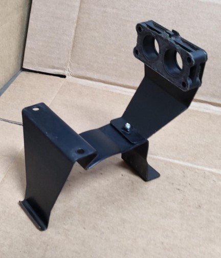 kawasaki-fj180v-11055-2014-fan-bracket